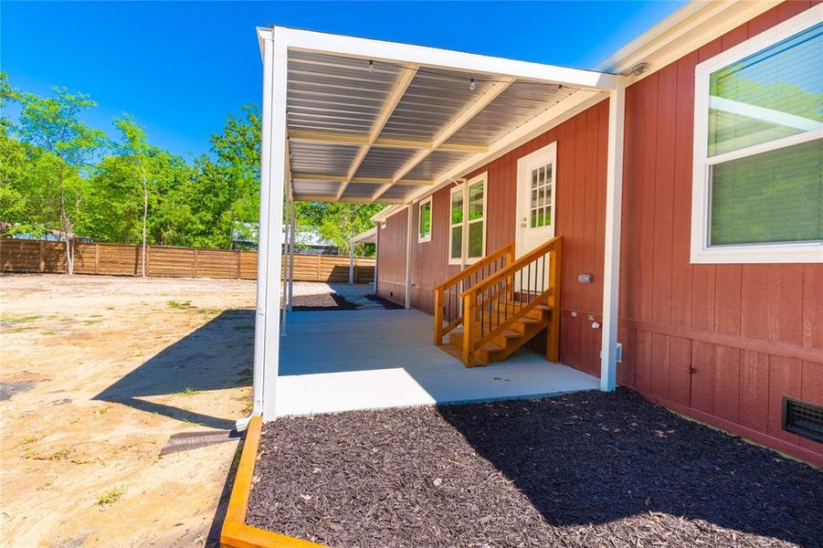 Exterior details and patio area of a home in , Gun Barrel City (Image 19).