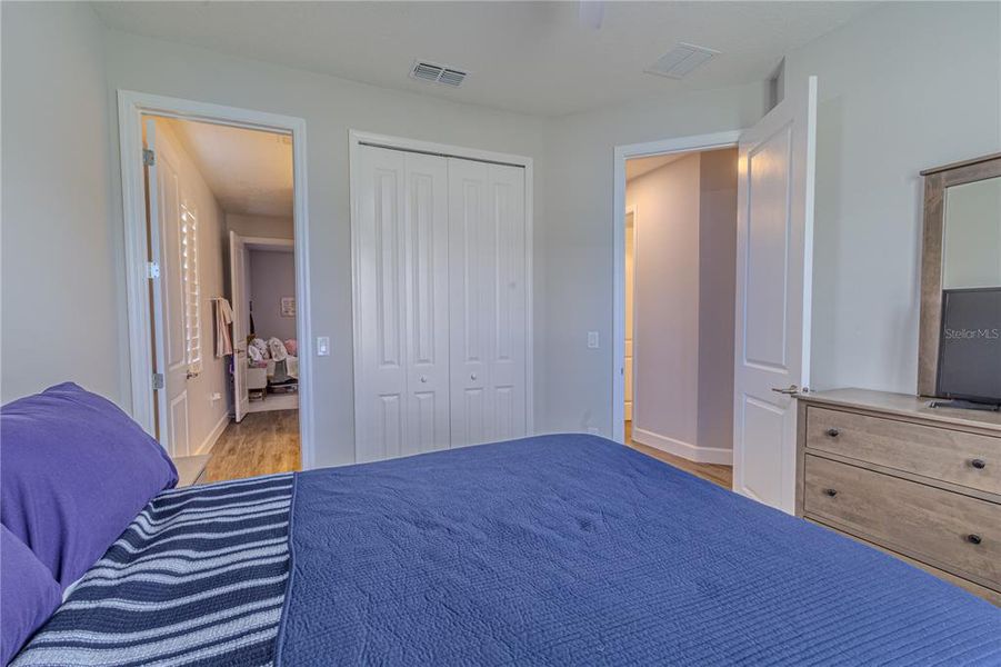 Furnished interior view inside a new home in Francisco Park, Oviedo (Image 36).