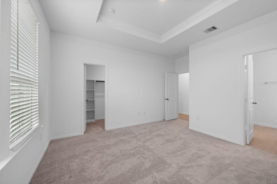 Spacious, unfurnished interior of a new home in Bay Creek, Baytown (Image 17).