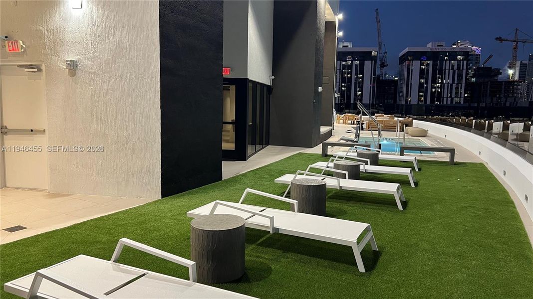 Community amenities in , Miami (Image 47).