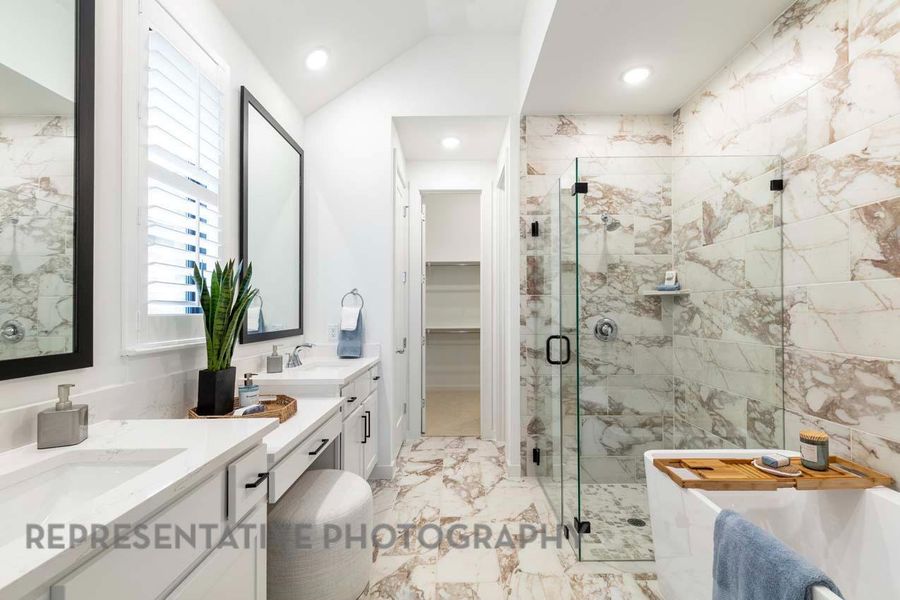 Furnished interior view inside a new home in Wolf Ranch, Georgetown (Image 30).