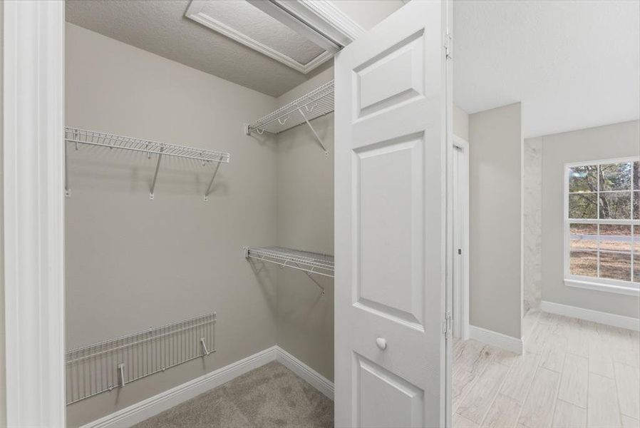 Spacious, unfurnished interior of a new home in , Citrus Springs (Image 46). Spacious, unfurnished interior of a new home in , Citrus Springs (Image 46).