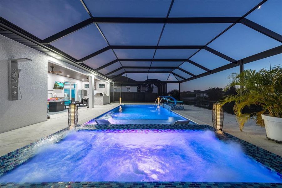 Exterior details and patio area of a home in , Cape Coral (Image 4).