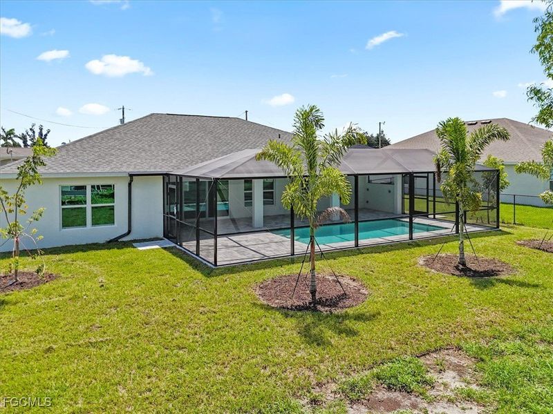 Exterior details and patio area of a home in Cape Coral, Cape Coral (Image 20).