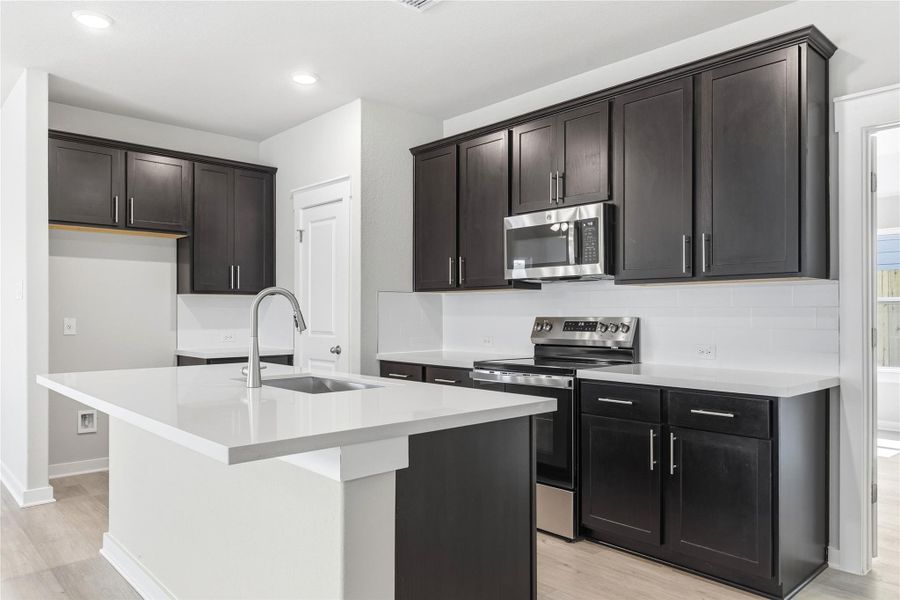 Furnished interior view inside a new home in Hunters Glen, Jarrell (Image 6).