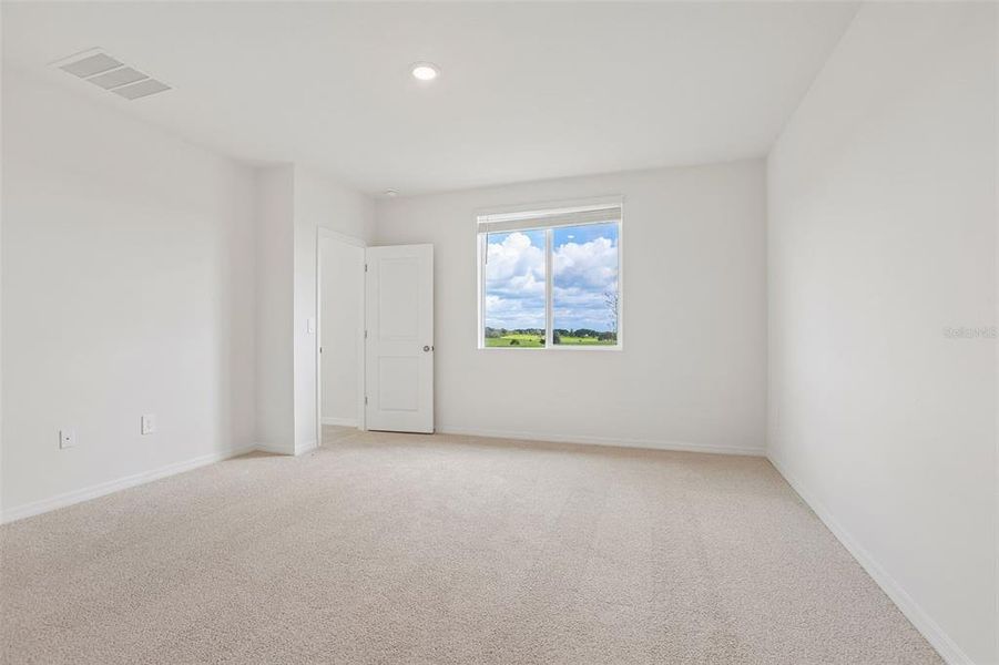 Spacious, unfurnished interior of a new home in Benton Hills - Classic Series, Brooksville (Image 32).