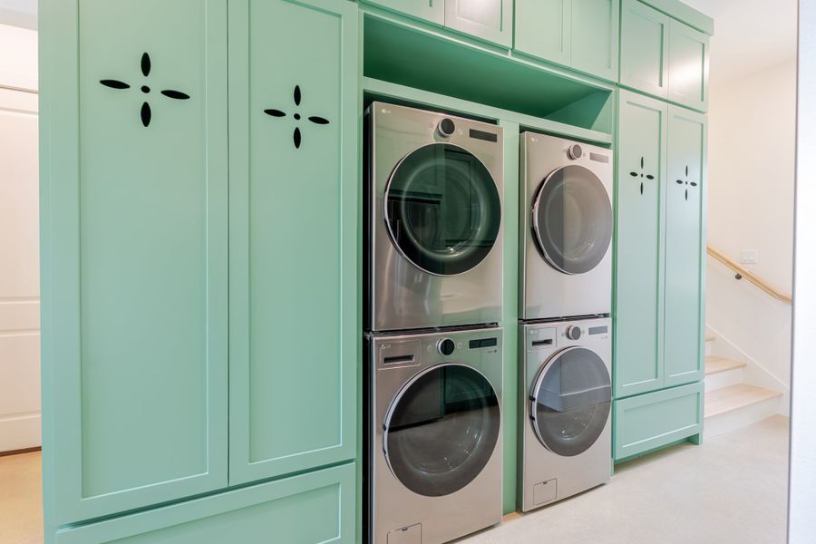 Close-up of interior finishes inside a home in Eagles Bluff, Weatherford (Image 20).
