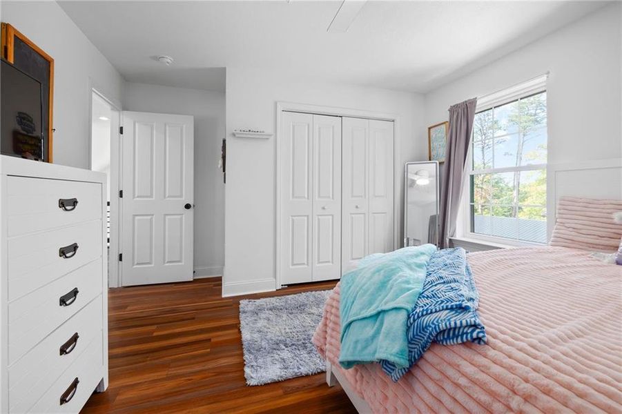 Furnished interior view inside a new home in , Jasper (Image 26).