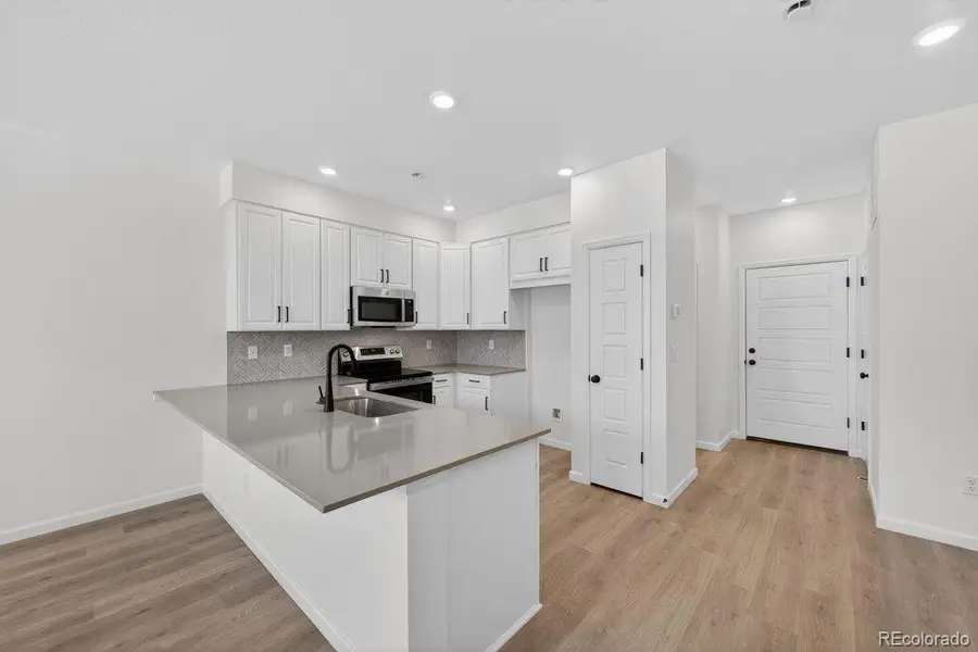 6681 E 148th Drive, Unit 2 ~ Ready Now 6681 E 148th Drive, Unit 2 ~ Ready Now