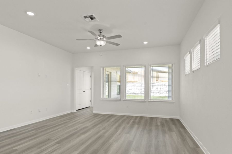 Representative unfurnished interior of a home built from the Frisco by Pacesetter Homes in Crosswinds, Kyle (Image 13).