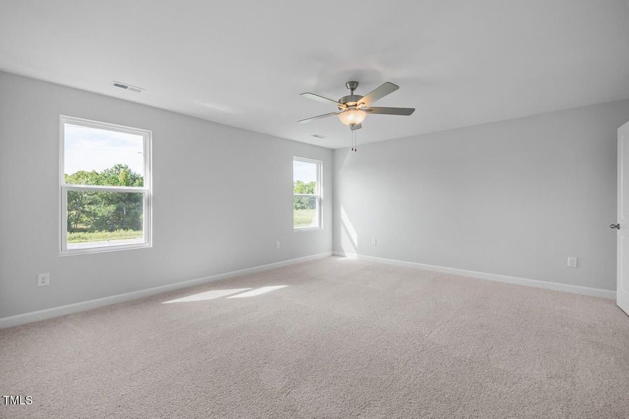 Spacious, unfurnished interior of a new home in Woodland Crossing, Zebulon (Image 21).