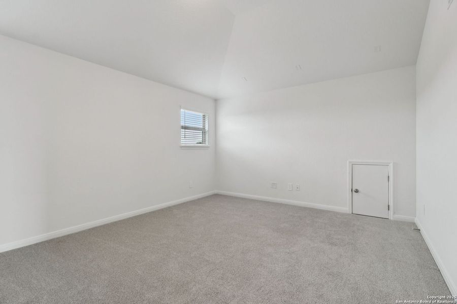 Spacious, unfurnished interior of a new home in Royal Crest, San Antonio (Image 56). Spacious, unfurnished interior of a new home in Royal Crest, San Antonio (Image 56).