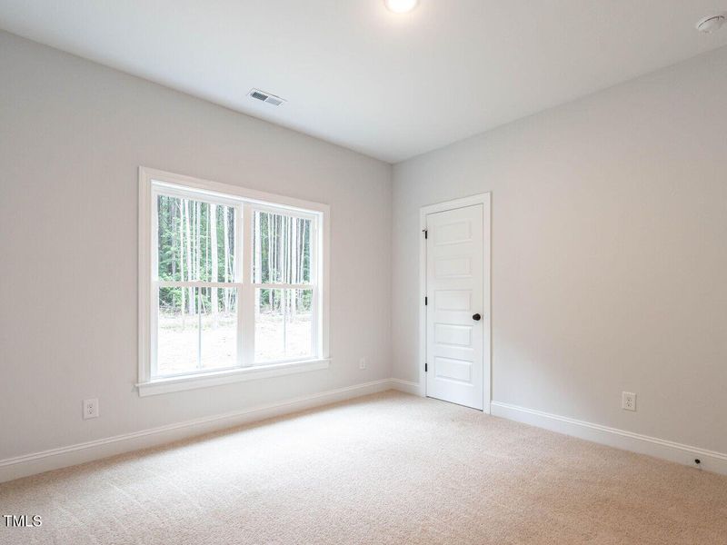 021-1280x960-bedroom 021-1280x960-bedroom