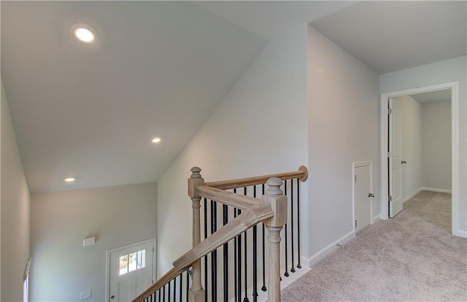 Spacious, unfurnished interior of a new home in Enclave at Evergreen, Fairburn (Image 13).