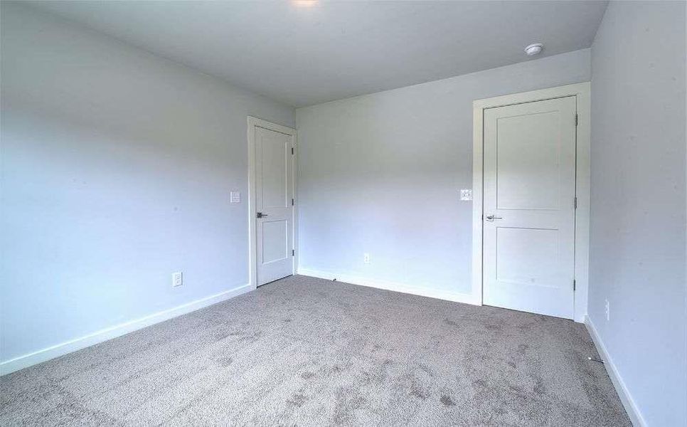 Spacious, unfurnished interior of a new home in The Woodlands Preserve, Jackson (Image 32).