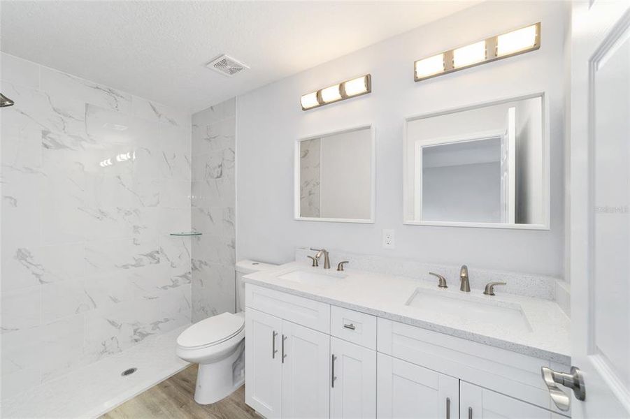 Furnished interior view inside a new home in , Ocala (Image 10).