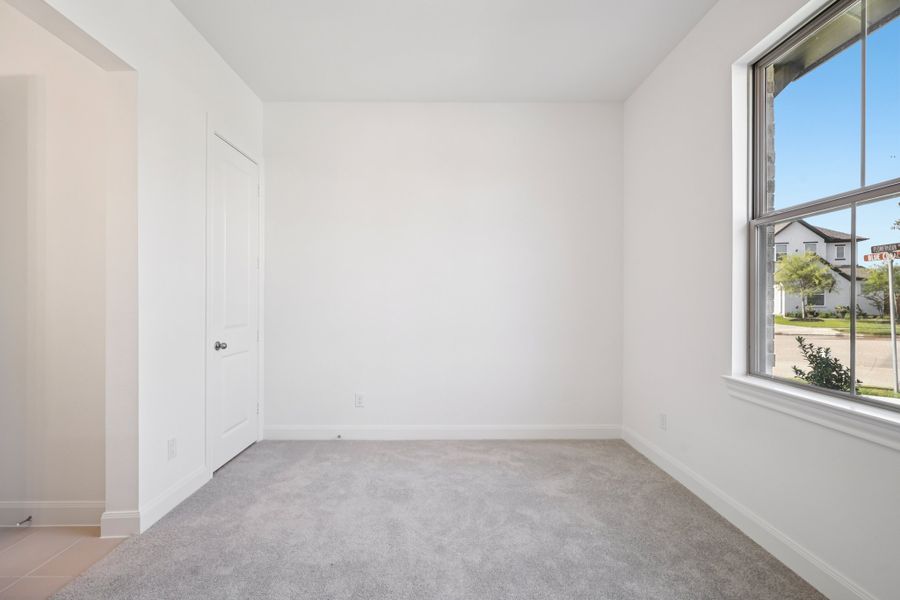 Representative unfurnished interior of a home built from the Kyle by Risewell Homes in Marvida, Cypress (Image 12).