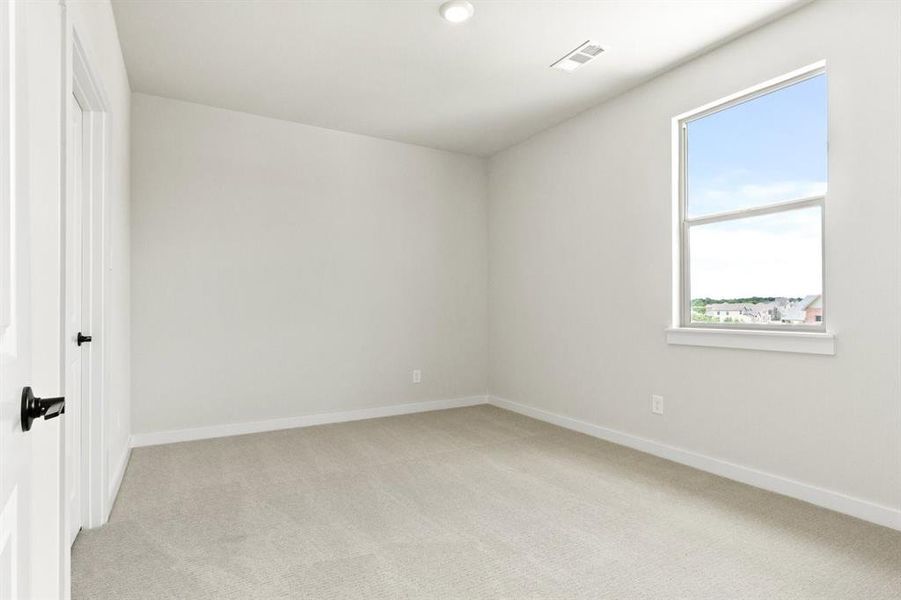 027-8509DelRioTrail-Rowlett-TX-75089-Bedroom3.jpg-SMALL 027-8509DelRioTrail-Rowlett-TX-75089-Bedroom3.jpg-SMALL