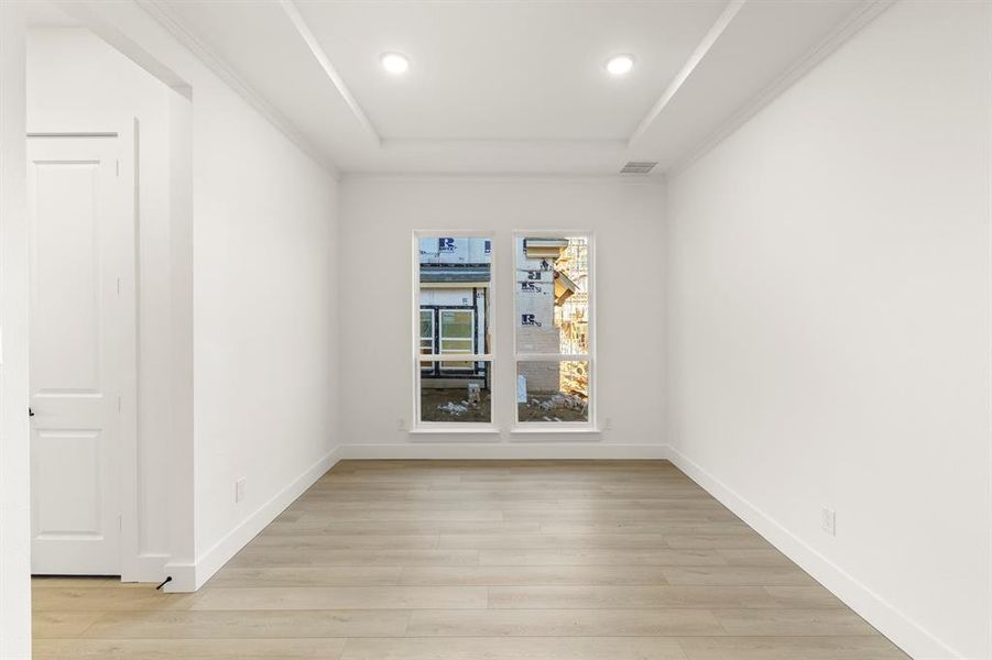 06. 2624 Shadybrook - Dining 06. 2624 Shadybrook - Dining