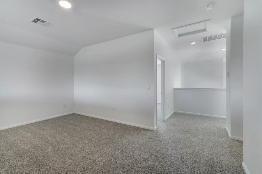 Spacious, unfurnished interior of a new home in Bar W Ranch, Leander (Image 19). Spacious, unfurnished interior of a new home in Bar W Ranch, Leander (Image 19).