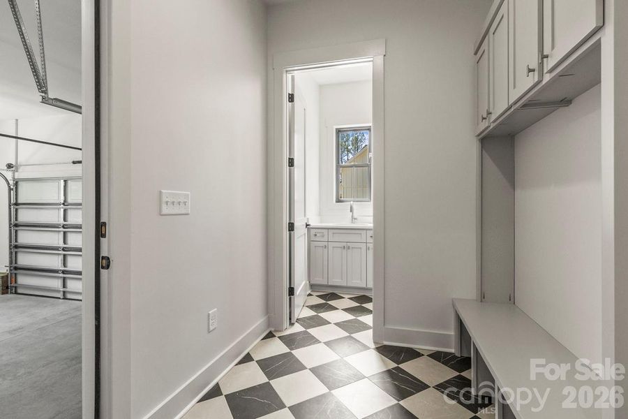 Spacious, unfurnished interior of a new home in , Lincolnton (Image 20).