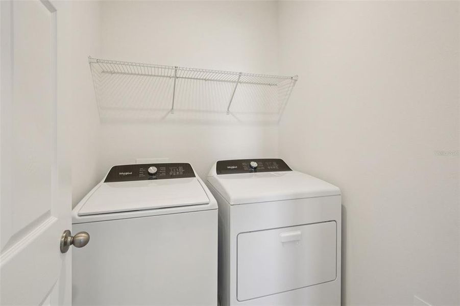 Close-up of interior finishes inside a home in , Lake Alfred (Image 12).