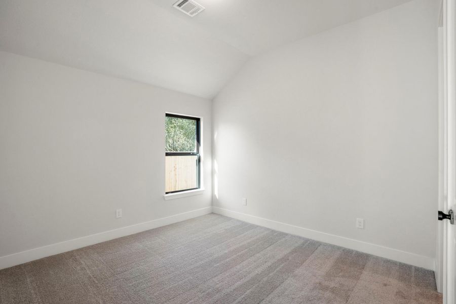 Spacious, unfurnished interior of a new home in The Woodlands Hills, Willis (Image 30).