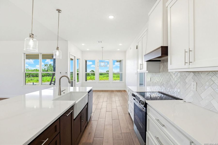Furnished interior view inside a new home in , Marion (Image 5).