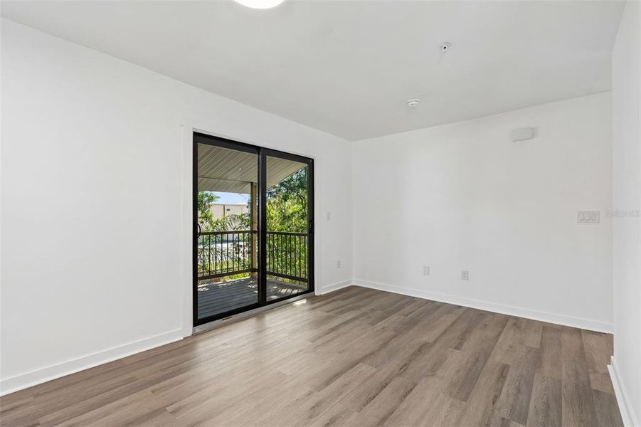 Spacious, unfurnished interior of a new home in , Oldsmar (Image 47). Spacious, unfurnished interior of a new home in , Oldsmar (Image 47).