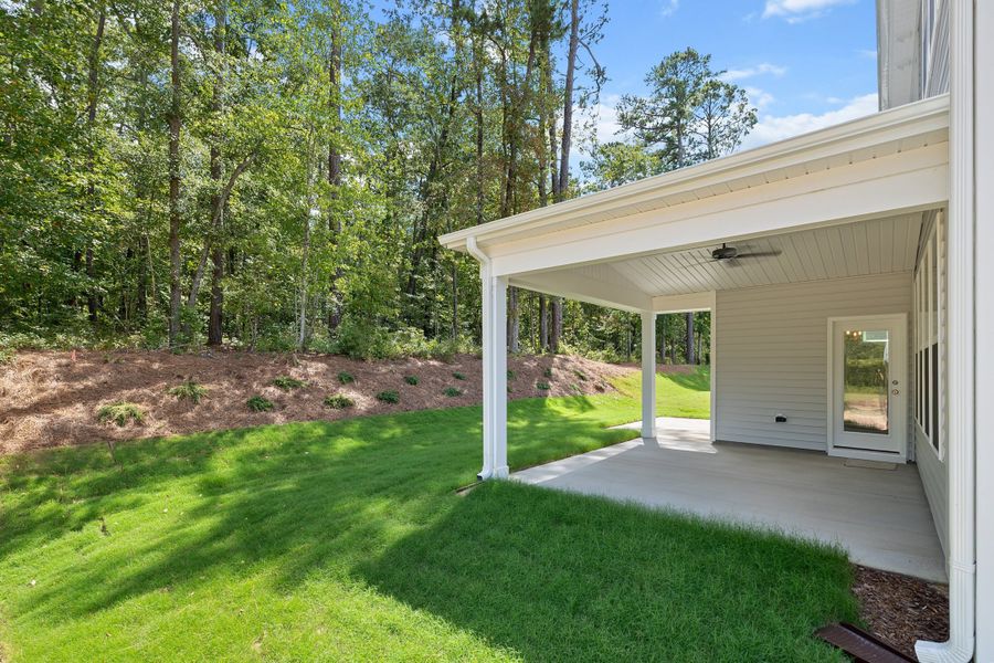 Image 153 representing the The Hampton by RobuckHomes in Kennebec Crossing, Angier, NC. Image 153 representing the The Hampton by RobuckHomes in Kennebec Crossing, Angier, NC.
