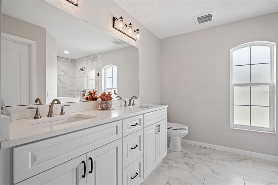 Furnished interior view inside a new home in , Dunnellon (Image 45).