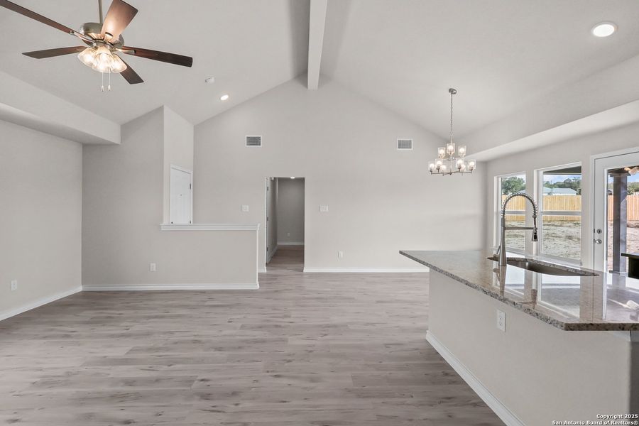 Spacious, unfurnished interior of a new home in , Poteet (Image 29).