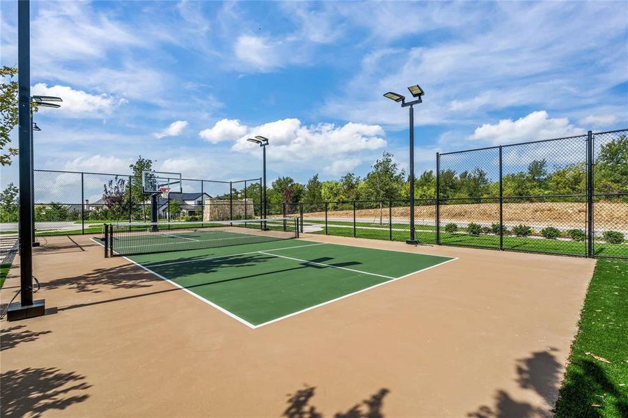 Community amenities in , Fort Worth (Image 13). Community amenities in , Fort Worth (Image 13).