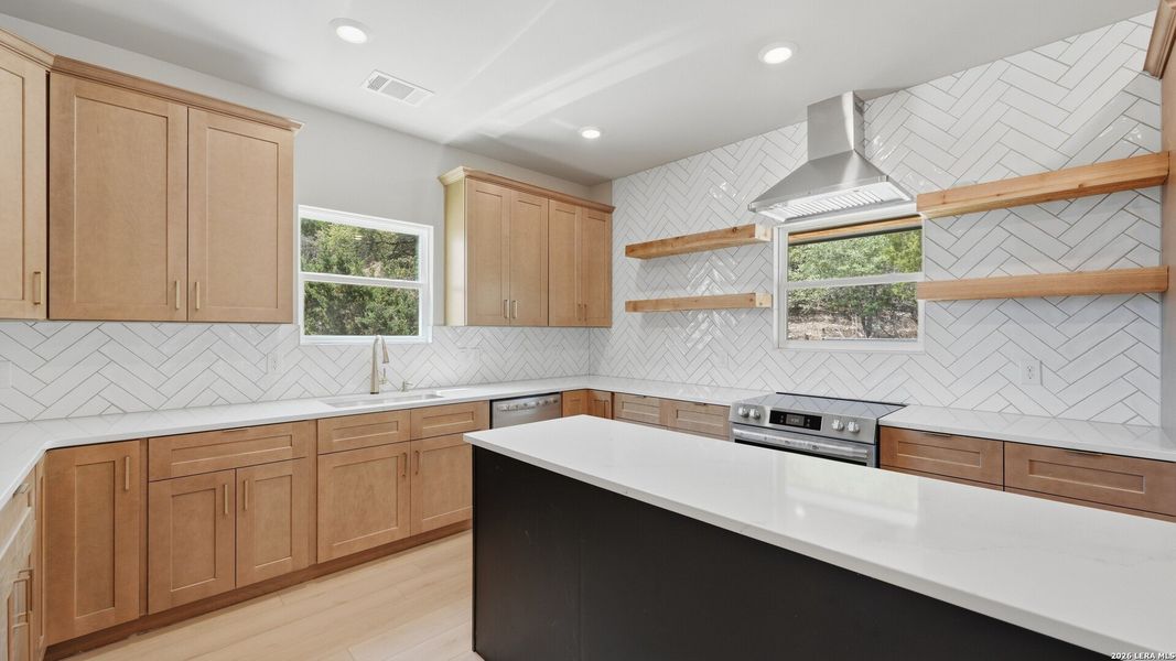 Furnished interior view inside a new home in , Canyon Lake (Image 6).
