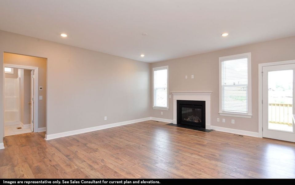 Spacious, unfurnished interior of a new home in The Retreat at Norman Farm, Hendersonville (Image 13).