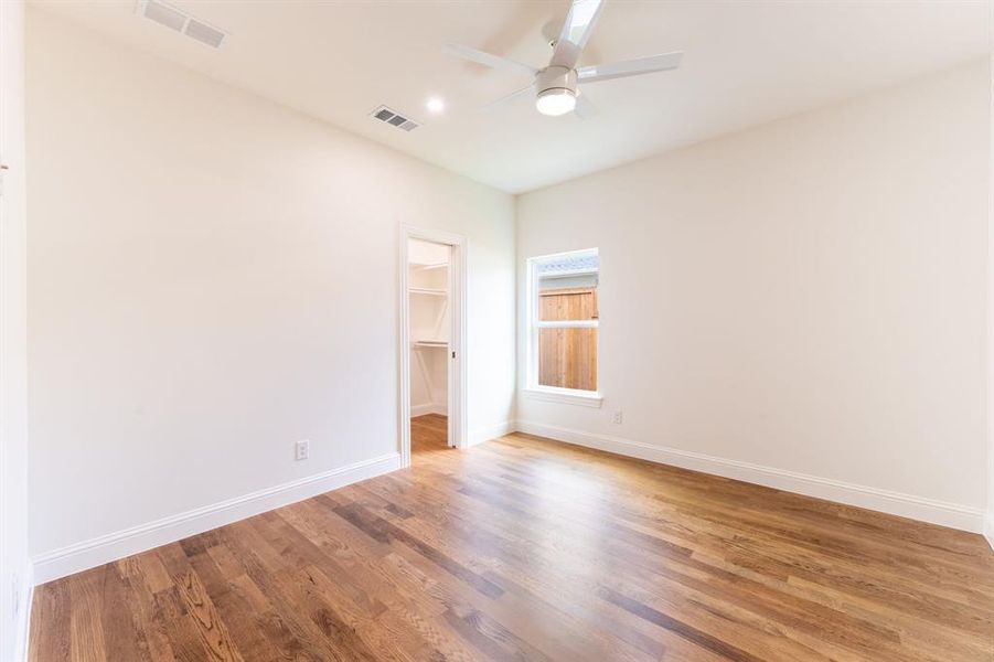 Spacious, unfurnished interior of a new home in , Rockwall (Image 22). Spacious, unfurnished interior of a new home in , Rockwall (Image 22).