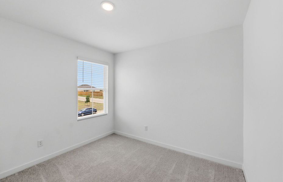 Spacious, unfurnished interior of a new home in Skyview, Belton (Image 41).