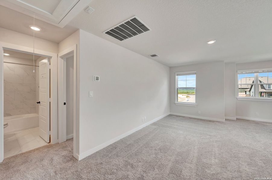 Spacious, unfurnished interior of a new home in Mayfair - Select Garden Series, New Braunfels (Image 13). Spacious, unfurnished interior of a new home in Mayfair - Select Garden Series, New Braunfels (Image 13).