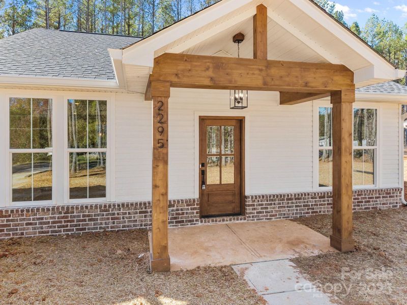 Exterior details and patio area of a home in , Lincolnton (Image 29).