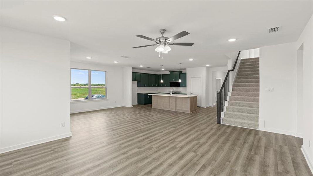 12. 1336 Burgess - Family (2) 12. 1336 Burgess - Family (2)