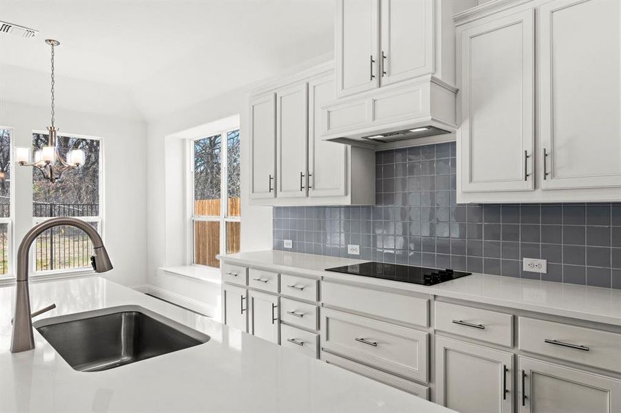 22. 3121 Blue Hill - Kitchen (3) 22. 3121 Blue Hill - Kitchen (3)