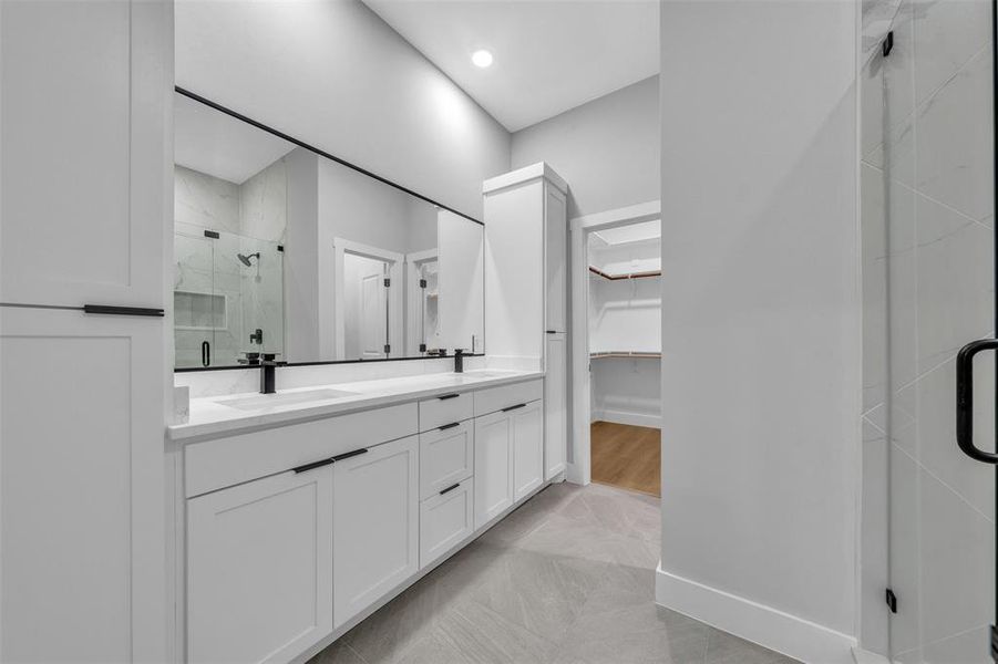 Furnished interior view inside a new home in , Grand Prairie (Image 11). Furnished interior view inside a new home in , Grand Prairie (Image 11).