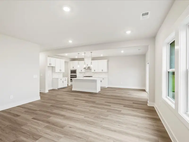 Spacious, unfurnished interior of a new home in Cedar Shoals - Signature Collection, Piedmont (Image 18).