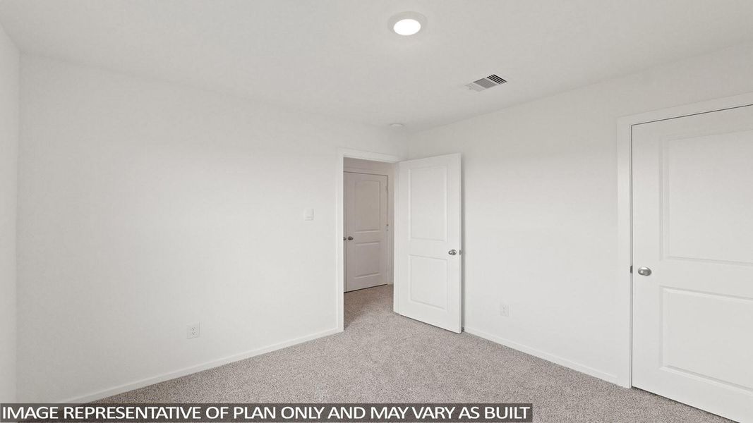 Spacious, unfurnished interior of a new home in Lexington Heights, Willis (Image 20).