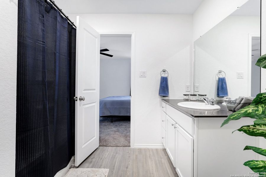 Furnished interior view inside a new home in Vista Point, San Antonio (Image 5). Furnished interior view inside a new home in Vista Point, San Antonio (Image 5).