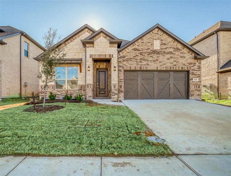 Representative exterior photo of a completed home built from the Brimstone by Sandlin Homes in Lakesong, Midlothian, TX (Image 11). Representative exterior photo of a completed home built from the Brimstone by Sandlin Homes in Lakesong, Midlothian, TX (Image 11).