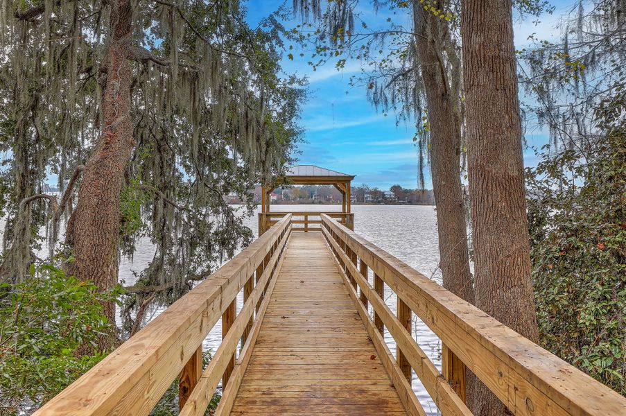 Natural landscape and outdoor views near in Hanahan (Image 38). Natural landscape and outdoor views near in Hanahan (Image 38).