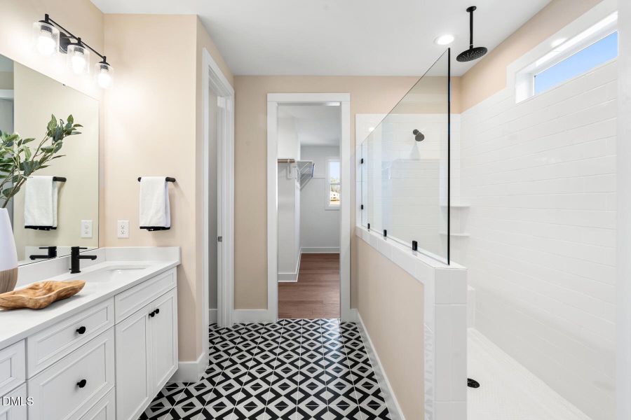 RDU_HighGroveOaks_Eldorado_Lot8_OwnersBa