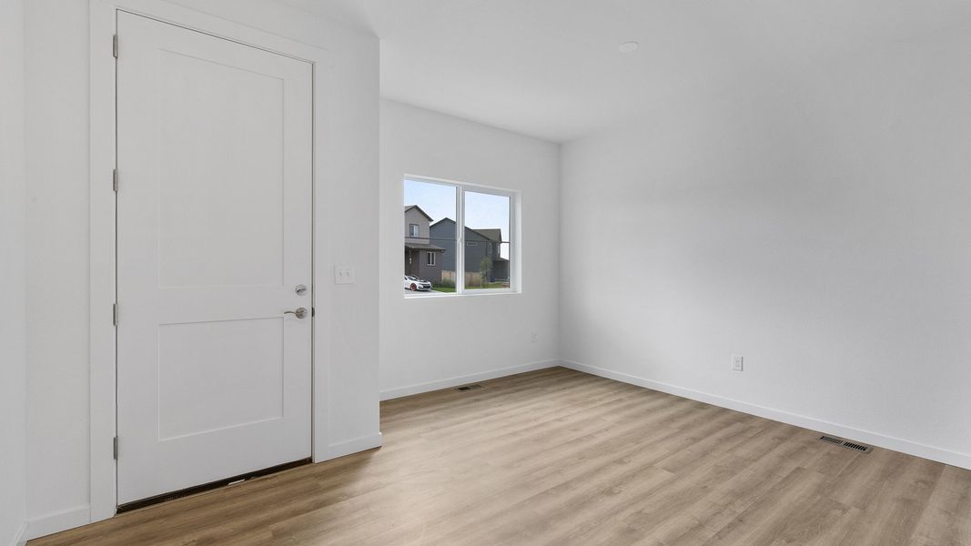 Furnished interior view inside a new home in Granary, Johnstown (Image 17).