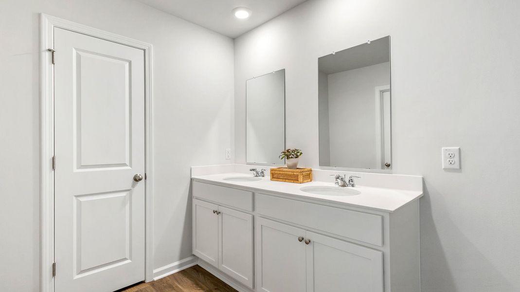 Furnished interior view inside a new home in Hillcrest, Ravenel (Image 24). Furnished interior view inside a new home in Hillcrest, Ravenel (Image 24).